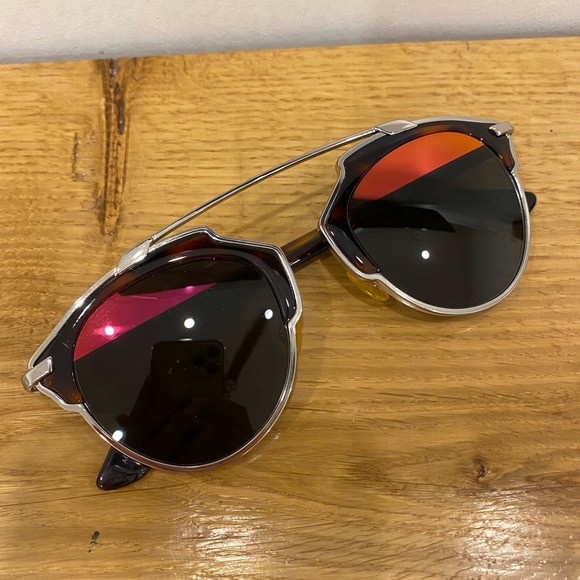 Dior So Real Sunglasses - Picture 3 of 4